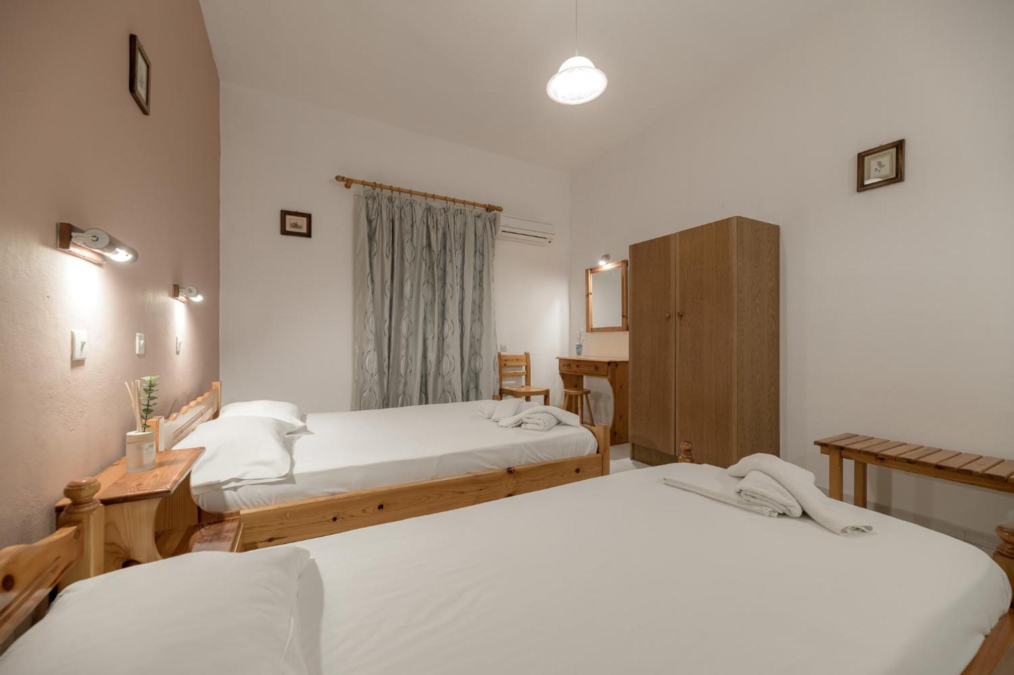 Anthi Studios & Apartments Alykes  Luaran gambar