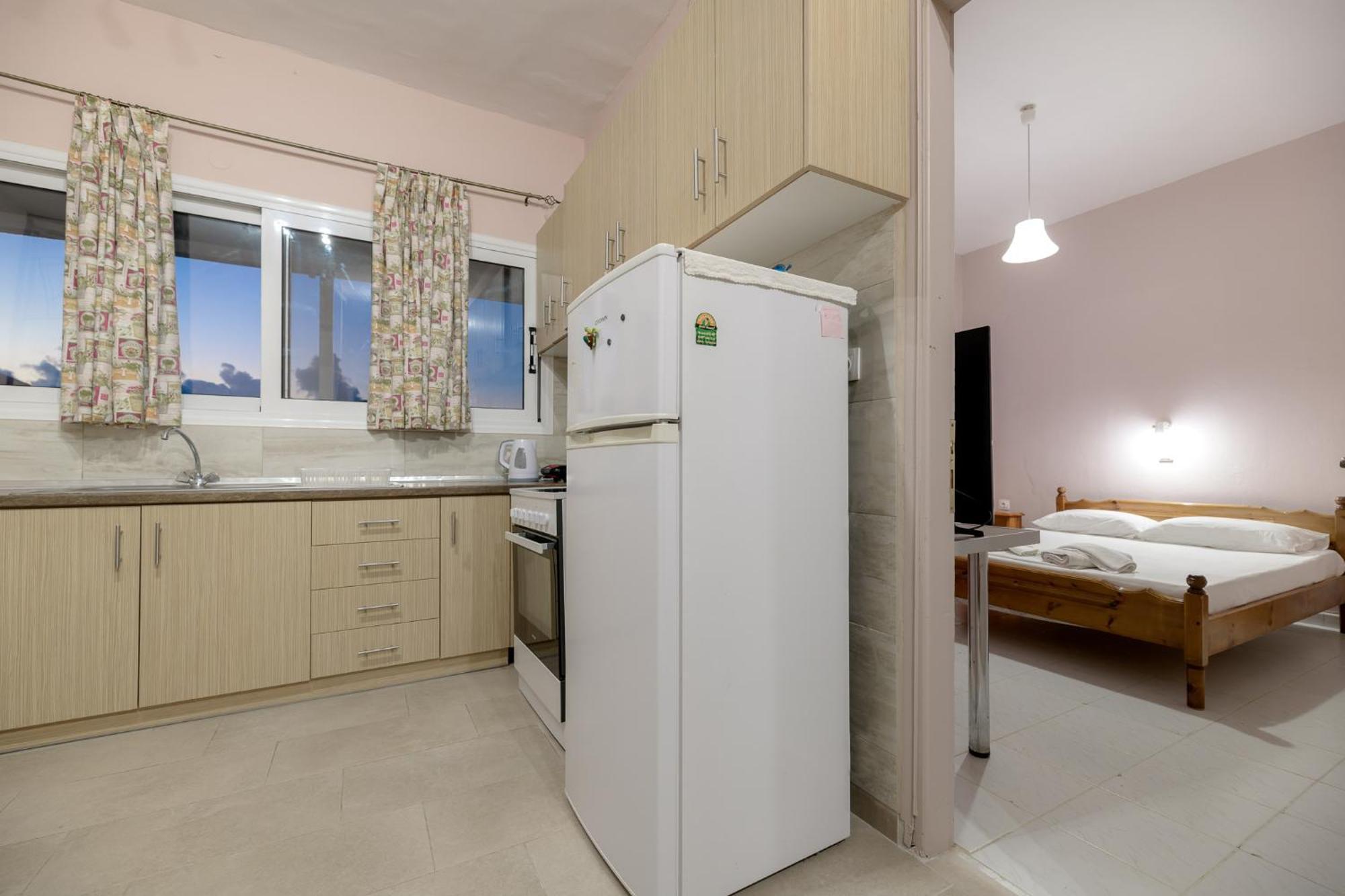 Anthi Studios & Apartments Alykes  Luaran gambar