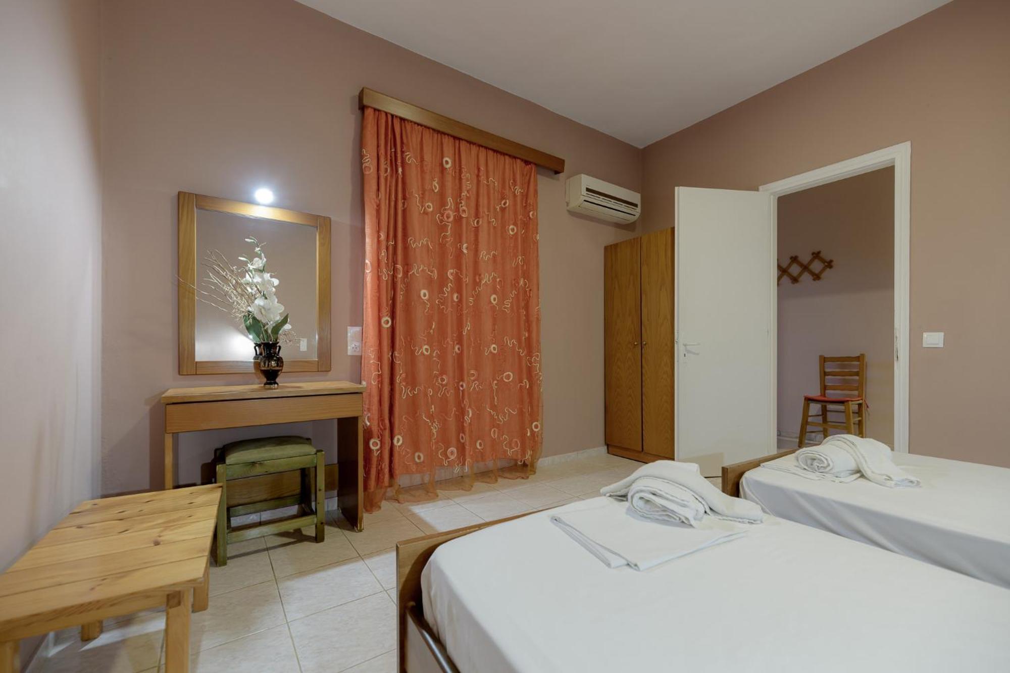 Anthi Studios & Apartments Alykes  Luaran gambar
