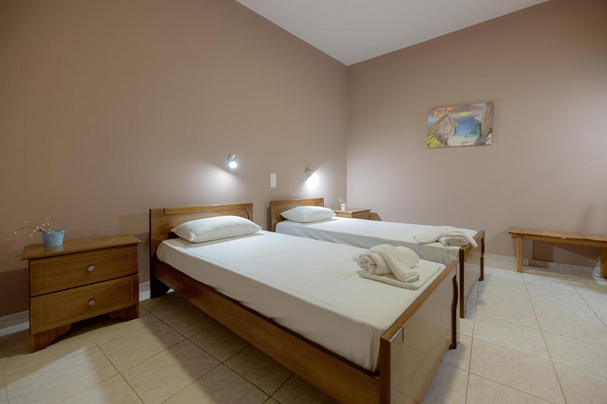 Anthi Studios & Apartments Alykes  Luaran gambar